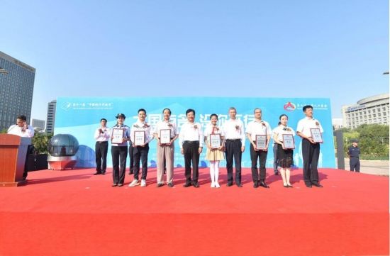济南市人口普查_人口普查(2)