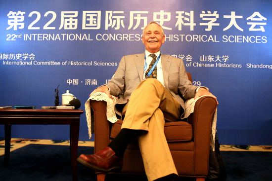 美国历史学家:40年前中国人想把我送进派出所